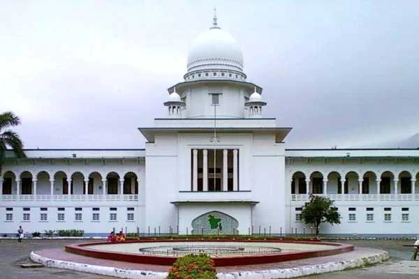 দীর্ঘ অবকাশকালীন ছুটি শেষে সুপ্রিম কোর্ট খুলছে আজ